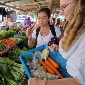 Eintauchen in die eindrucksreiche Farben- und Geschmacksvielfalt Thailands.